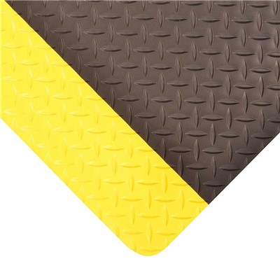NoTrax Cushion Trax 3'x12' Black/Yellow Anti-Fatigue Mat