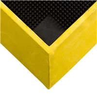 Wearwell Tall Wall 32"x39" Black/Yellow Sanitizing Footbath Mat